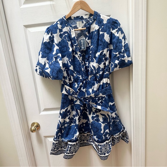 Joie Dresses & Skirts - NWT Joie Blue White Floral puff sleeve flare Dress 4 short sleeve